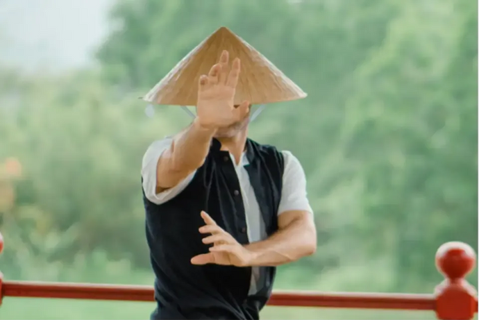 Tevia Feng Master Instructor