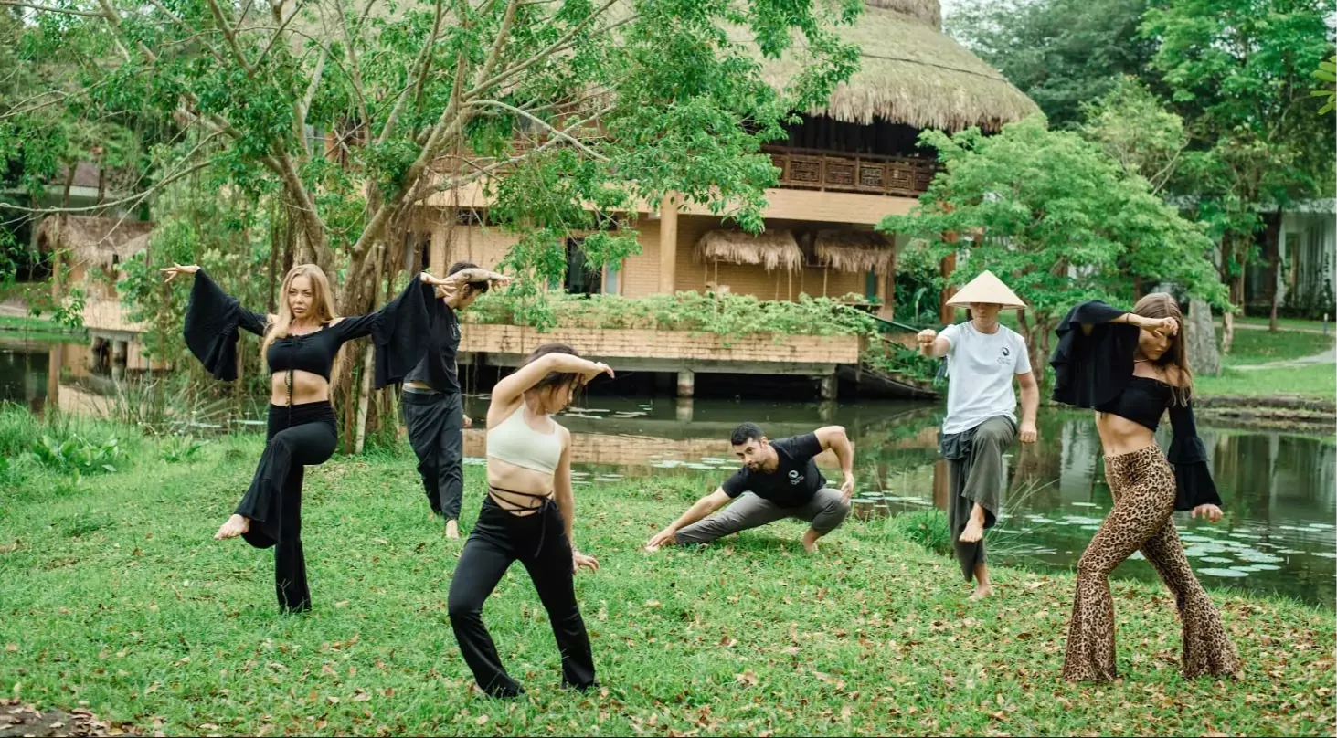 The 3 Stages of Training with White Tiger Qigong