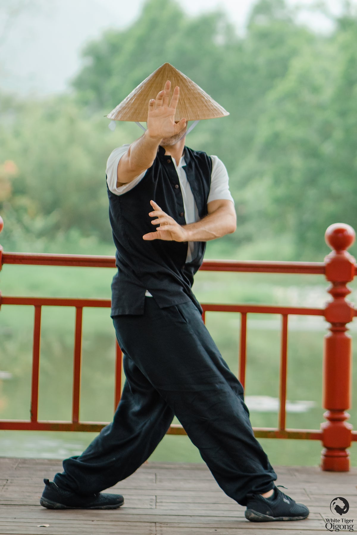 Founded by Tevia Feng. Built across 40 years of practice.