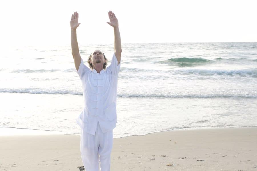 Qigong vs Yoga