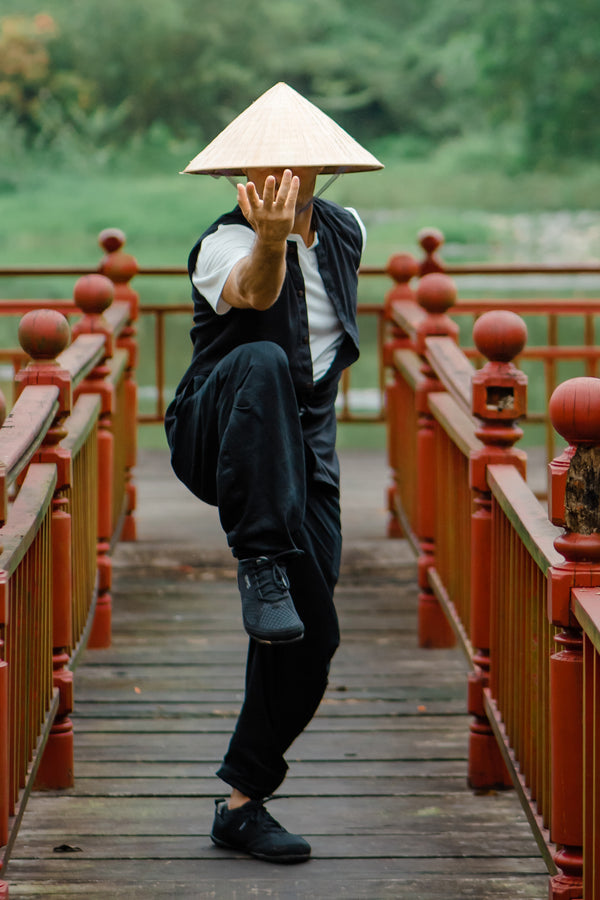 Tevia Feng
